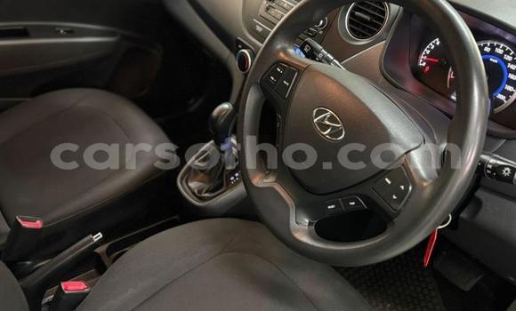 Buy Used Hyundai i10 White Car in Maseru in Maseru Buy Used Hyundai i10 White Car in Maseru in Maseru