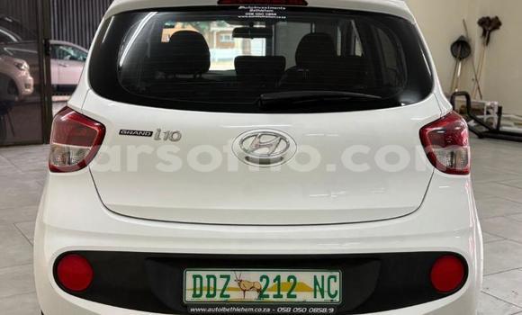 Buy Used Hyundai i10 White Car in Maseru in Maseru Buy Used Hyundai i10 White Car in Maseru in Maseru