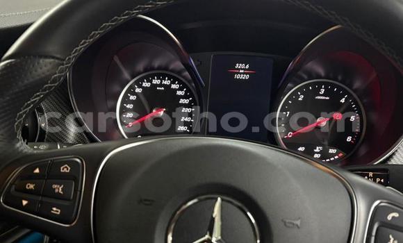 Buy Used Mercedes-Benz V-klasse White Car in Maseru in Maseru Buy Used Mercedes-Benz V-klasse White Car in Maseru in Maseru
