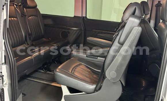 Buy Used Mercedes-Benz Viano Silver Car in Maseru in Maseru Buy Used Mercedes-Benz Viano Silver Car in Maseru in Maseru