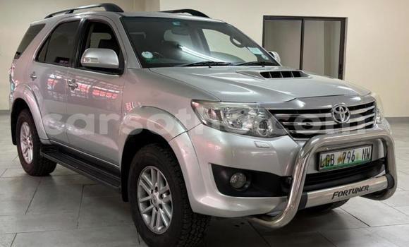 Buy Used Toyota Fortuner Silver Car in Maseru in Maseru Buy Used Toyota Fortuner Silver Car in Maseru in Maseru
