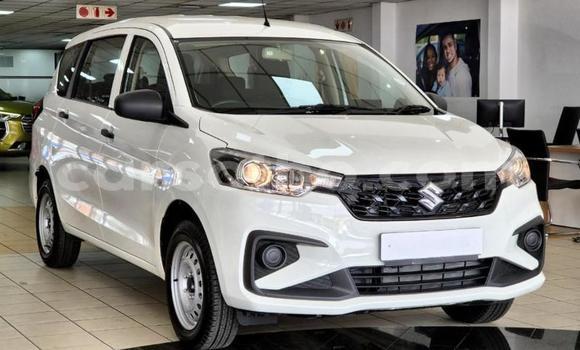 Buy Used Suzuki Ertiga White Car in Maseru in Maseru