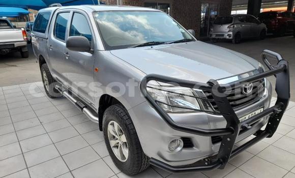 Buy Used Toyota Hilux Silver Car in Maseru in Maseru Buy Used Toyota Hilux Silver Car in Maseru in Maseru
