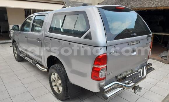 Buy Used Toyota Hilux Silver Car in Maseru in Maseru Buy Used Toyota Hilux Silver Car in Maseru in Maseru