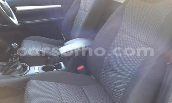 Buy Used Toyota Hilux Silver Car in Maseru in Maseru Buy Used Toyota Hilux Silver Car in Maseru in Maseru