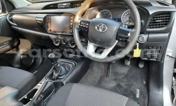 Buy Used Toyota Hilux Silver Car in Maseru in Maseru Buy Used Toyota Hilux Silver Car in Maseru in Maseru