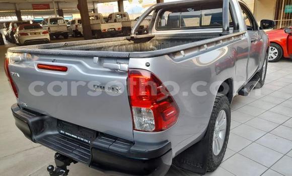 Buy Used Toyota Hilux Silver Car in Maseru in Maseru Buy Used Toyota Hilux Silver Car in Maseru in Maseru
