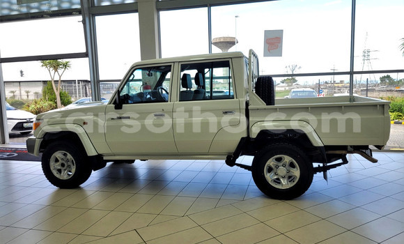 Buy Used Toyota Land Cruiser Other Car in Maseru in Maseru Buy Used Toyota Land Cruiser Other Car in Maseru in Maseru