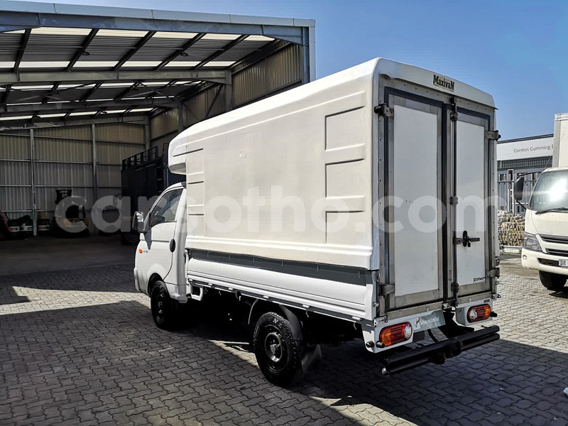 Big with watermark hyundai h1 maseru maseru 31820
