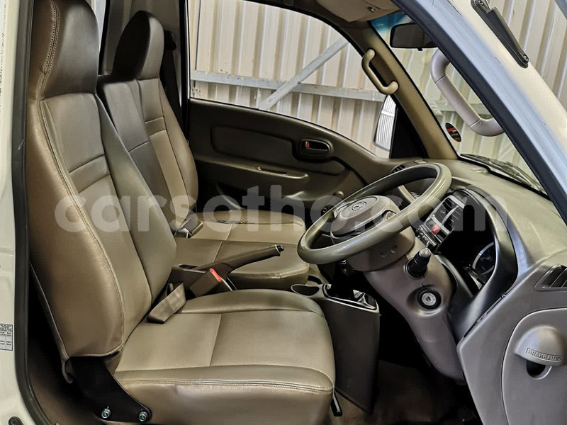 Big with watermark hyundai h1 maseru maseru 31820