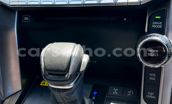 Buy Used Toyota Land Cruiser Silver Car in Maseru in Maseru Buy Used Toyota Land Cruiser Silver Car in Maseru in Maseru