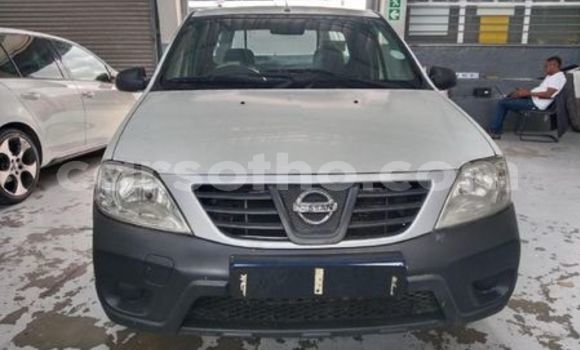 Buy Used Nissan NV200 White Car in Mokhotlong in Berea Buy Used Nissan NV200 White Car in Mokhotlong in Berea