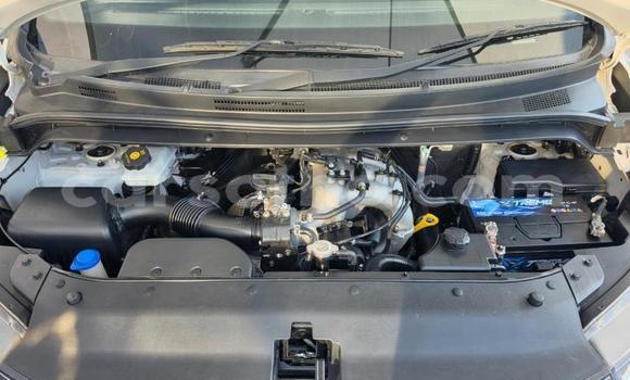 Buy Used Hyundai H1 White Car in Maseru in Maseru Buy Used Hyundai H1 White Car in Maseru in Maseru
