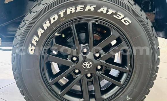 Buy Used Toyota Hilux White Car in Maseru in Maseru Buy Used Toyota Hilux White Car in Maseru in Maseru