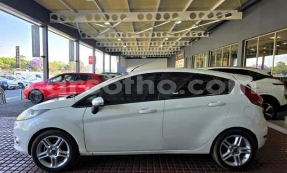 Buy Used Ford Fiesta White Car in Maseru in Maseru Buy Used Ford Fiesta White Car in Maseru in Maseru