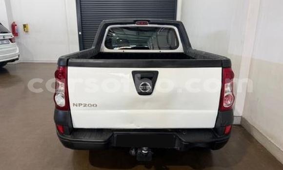 Buy Used Nissan NP 300 White Car in Qacha's Nek in Quthing Buy Used Nissan NP 300 White Car in Qacha's Nek in Quthing
