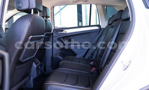 Buy Used Volkswagen Tiguan White Car in Maseru in Maseru Buy Used Volkswagen Tiguan White Car in Maseru in Maseru