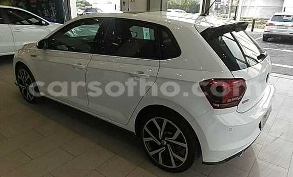 اشتري مستعمل Volkswagen Polo GTI White سيارة في Maseru في Maseru اشتري مستعمل Volkswagen Polo GTI White سيارة في Maseru في Maseru