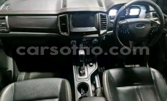 Buy Used Ford Thunderbird Silver Car in Maseru in Maseru Buy Used Ford Thunderbird Silver Car in Maseru in Maseru