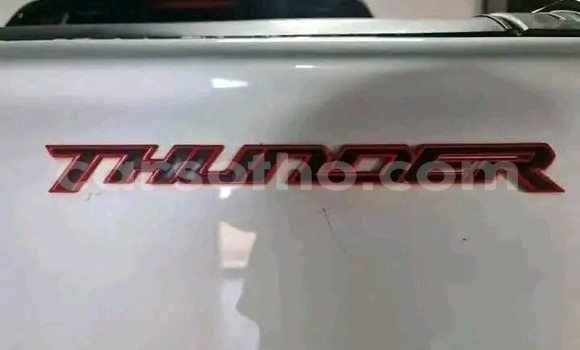 Buy Used Ford Thunderbird Silver Car in Maseru in Maseru Buy Used Ford Thunderbird Silver Car in Maseru in Maseru