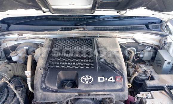 Buy Used Toyota Hilux White Car in Maseru in Maseru Buy Used Toyota Hilux White Car in Maseru in Maseru