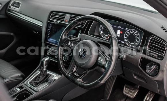 Buy Used Volkswagen Golf R White Car in Mafeteng in Mafeteng Buy Used Volkswagen Golf R White Car in Mafeteng in Mafeteng
