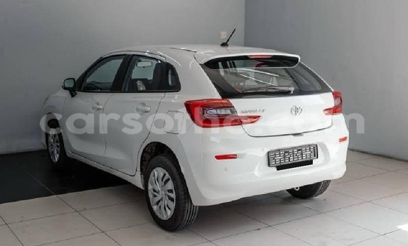 Buy Used Toyota Starlet White Car in Qacha's Nek in Quthing Buy Used Toyota Starlet White Car in Qacha's Nek in Quthing