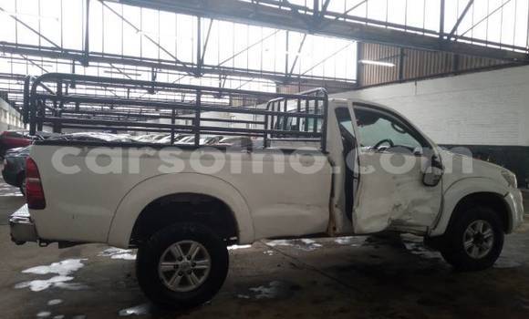 Acheter Occasion Voiture Toyota Hilux Blanc à Maseru, Maseru Acheter Occasion Voiture Toyota Hilux Blanc à Maseru, Maseru