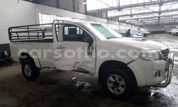 Acheter Occasion Voiture Toyota Hilux Blanc à Maseru, Maseru Acheter Occasion Voiture Toyota Hilux Blanc à Maseru, Maseru