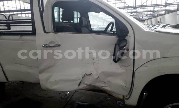 Acheter Occasion Voiture Toyota Hilux Blanc à Maseru, Maseru Acheter Occasion Voiture Toyota Hilux Blanc à Maseru, Maseru