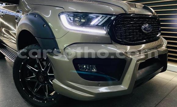 Buy Used Ford Everest Brown Car in Maseru in Maseru Buy Used Ford Everest Brown Car in Maseru in Maseru
