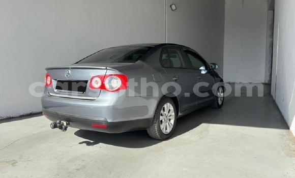 Buy Used Volkswagen Jetta Silver Car in Roma in Maseru Buy Used Volkswagen Jetta Silver Car in Roma in Maseru