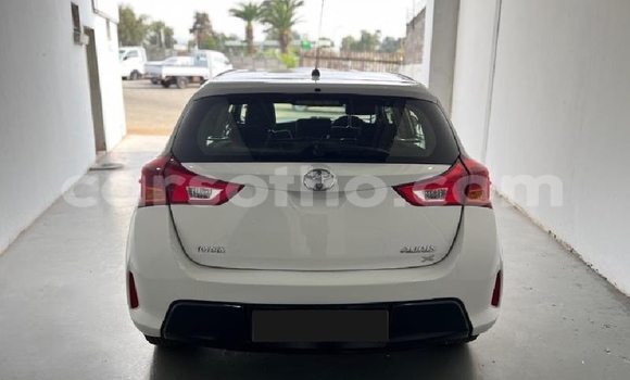Buy Used Toyota Auris White Car in Qacha's Nek in Quthing Buy Used Toyota Auris White Car in Qacha's Nek in Quthing