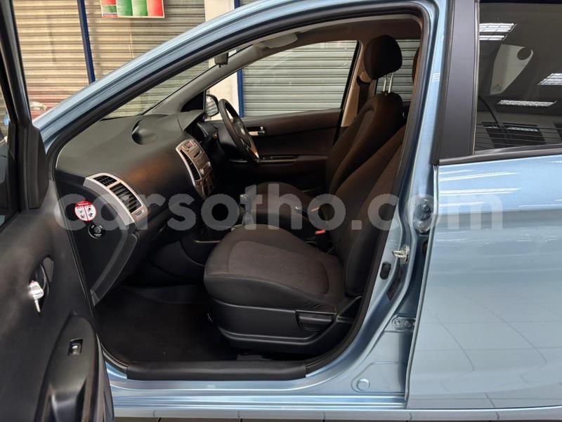 Big with watermark hyundai i20 leribe peka 31899