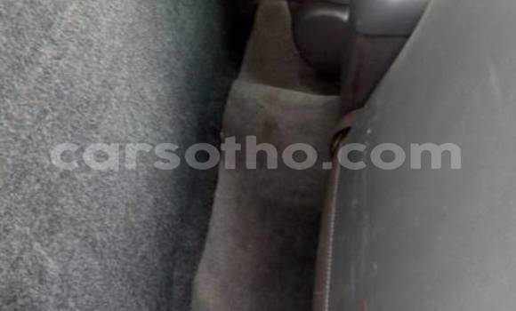 Sayi Na hannu Toyota Hilux White Mota in Mafeteng a Mafeteng Sayi Na hannu Toyota Hilux White Mota in Mafeteng a Mafeteng