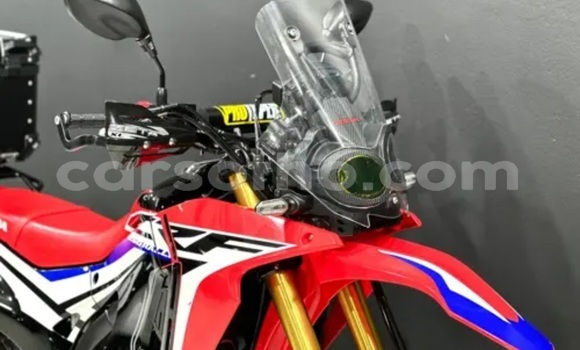 Buy Used Honda CR250R Red Bike in Maputsoa in Leribe Buy Used Honda CR250R Red Bike in Maputsoa in Leribe
