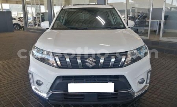 Buy Used Suzuki Vitara White Car in Thaba–Tseka in Mafeteng Buy Used Suzuki Vitara White Car in Thaba–Tseka in Mafeteng