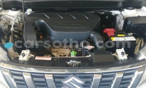 Buy Used Suzuki Vitara White Car in Thaba–Tseka in Mafeteng Buy Used Suzuki Vitara White Car in Thaba–Tseka in Mafeteng