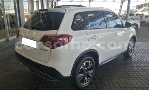 Buy Used Suzuki Vitara White Car in Thaba–Tseka in Mafeteng Buy Used Suzuki Vitara White Car in Thaba–Tseka in Mafeteng