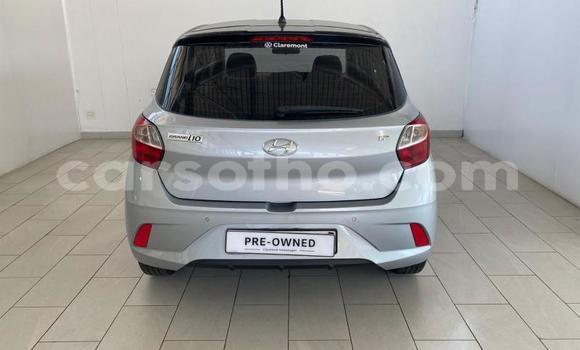 Buy Used Hyundai i10 Silver Car in Maseru in Maseru Buy Used Hyundai i10 Silver Car in Maseru in Maseru