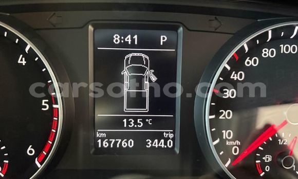 Buy Used Volkswagen Amarok White Car in Maseru in Maseru Buy Used Volkswagen Amarok White Car in Maseru in Maseru
