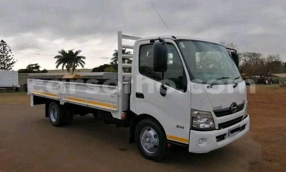Buy Used AC Ace White Car in Maseru in Maseru