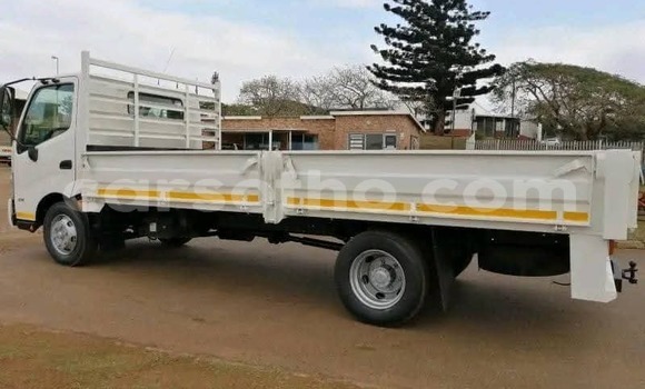 Buy Used AC Ace White Car in Maseru in Maseru Buy Used AC Ace White Car in Maseru in Maseru