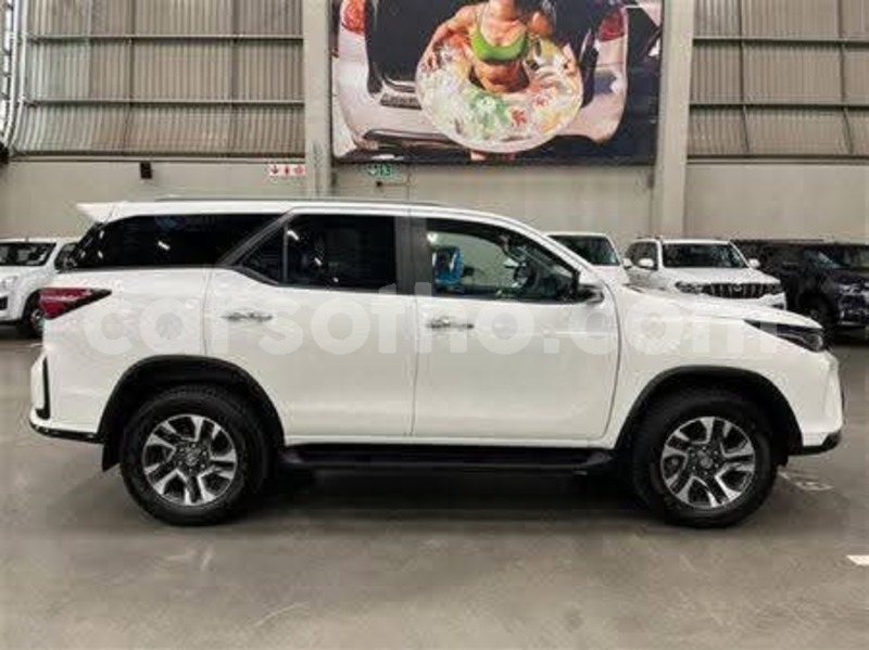 Big with watermark toyota hilux berea teyateyaneng 31932