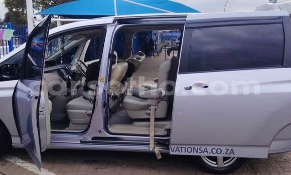 Buy Import Mazda Biante Blue Car in Maseru in Maseru Buy Import Mazda Biante Blue Car in Maseru in Maseru