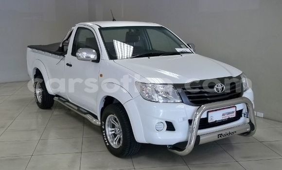 Acheter Occasion Voiture Toyota Hilux Blanc à Maseru, Maseru Acheter Occasion Voiture Toyota Hilux Blanc à Maseru, Maseru