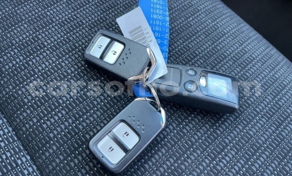 Buy Used Honda FIT Red Car in Maseru in Maseru Buy Used Honda FIT Red Car in Maseru in Maseru