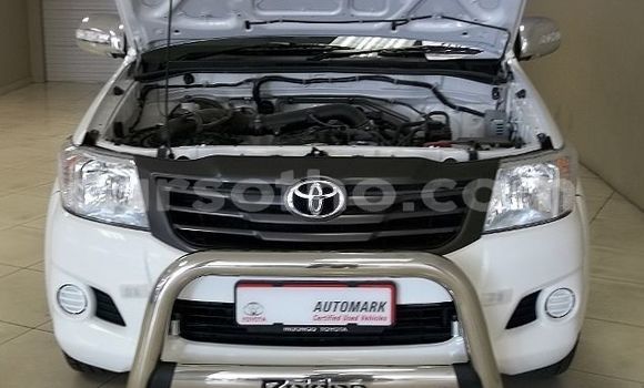 Acheter Occasion Voiture Toyota Hilux Blanc à Maseru, Maseru Acheter Occasion Voiture Toyota Hilux Blanc à Maseru, Maseru