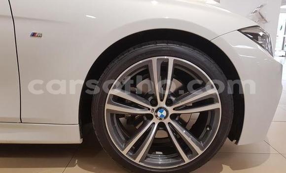 Acheter Occasion Voiture BMW 3–Series Blanc à Hlotse, Leribe Acheter Occasion Voiture BMW 3–Series Blanc à Hlotse, Leribe