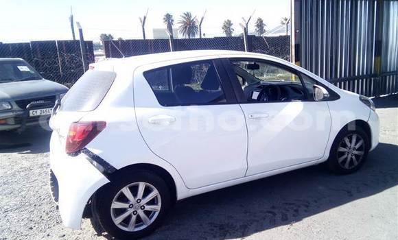 Buy Used Toyota Yaris White Car in Maseru in Maseru